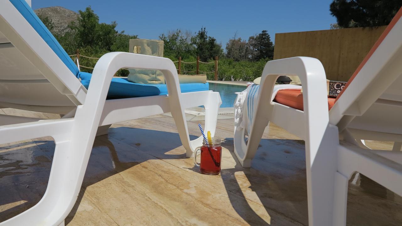 Azure Wellness Retreat (Adults Only) Hotel Turgutreis Bagian luar foto