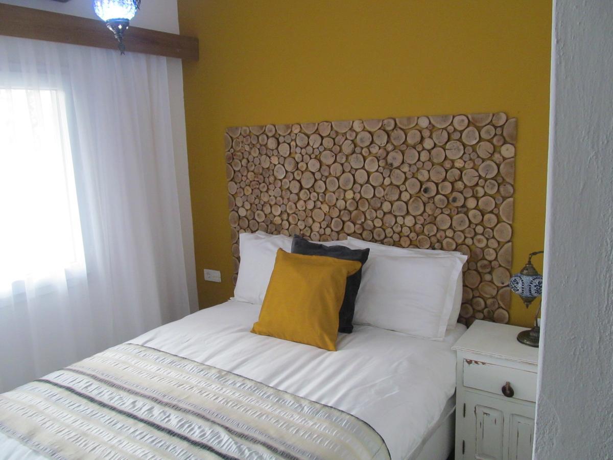 Azure Wellness Retreat (Adults Only) Hotel Turgutreis Bagian luar foto